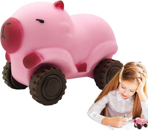 ピンク　カピバラ 車 おもちゃ スクイーズ